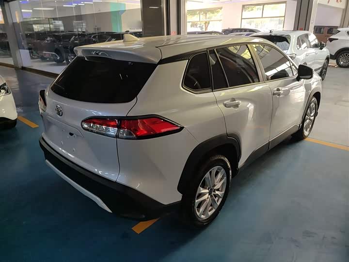 Фото 7 - Toyota Corolla Cross