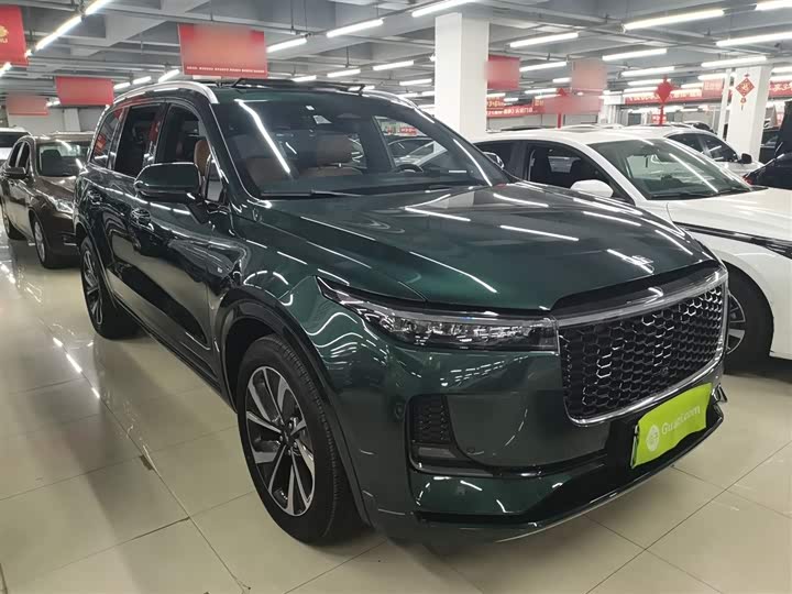 Фото 4 - LiXiang One