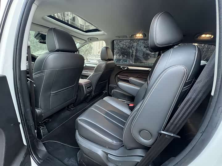 Фото 8 - GAC Trumpchi M6