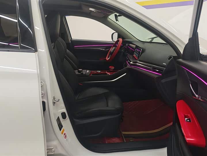 Фото 8 - Changan CS75 Plus