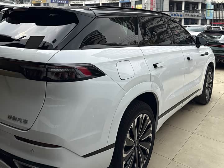 Фото 9 - Chery Tiggo 9