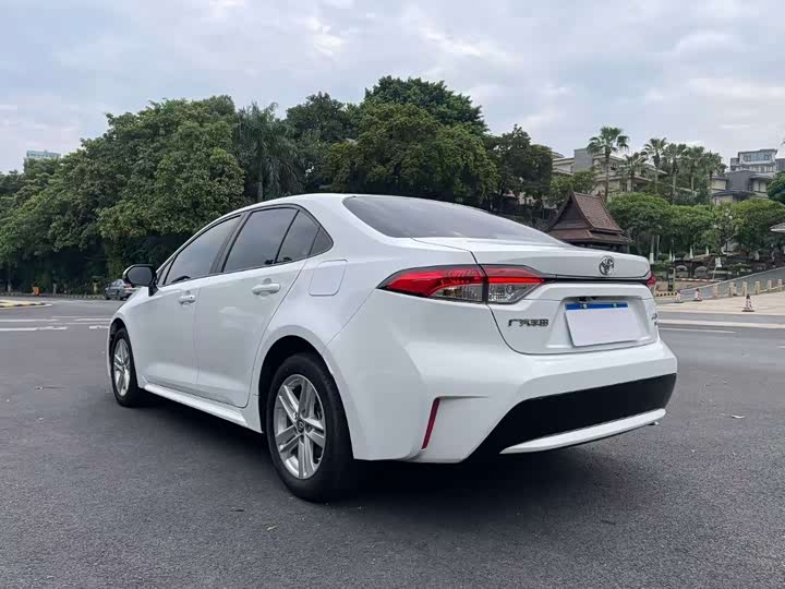 Фото 6 - Toyota Levin