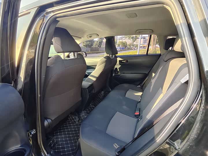 Фото 6 - Toyota Frontlander