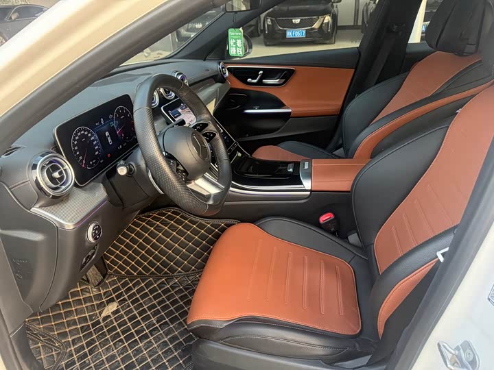 Фото 5 - Mercedes-Benz C-Class