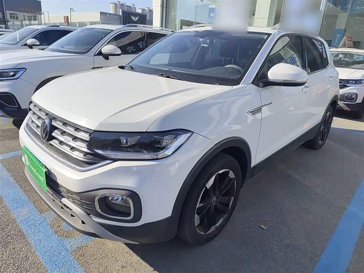 Фото 2 - Volkswagen Tacqua