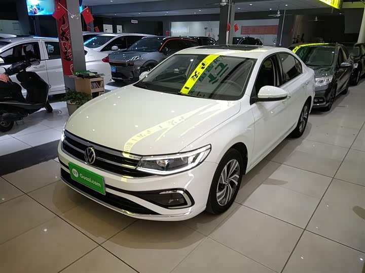 Фото 2 - Volkswagen Bora