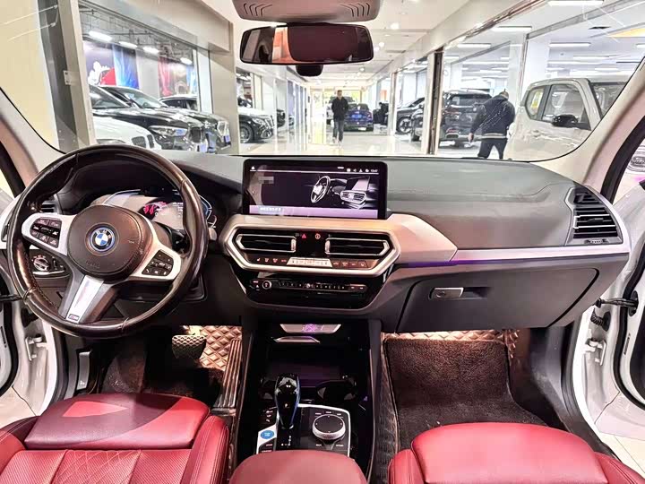 Фото 5 - BMW iX3