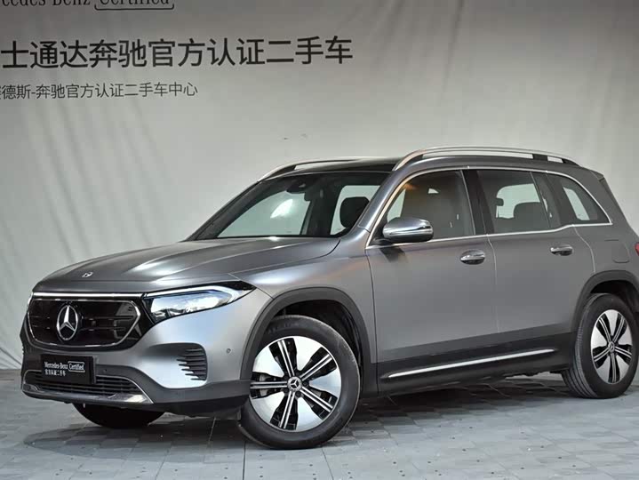 Фото 1 - Mercedes-Benz EQB