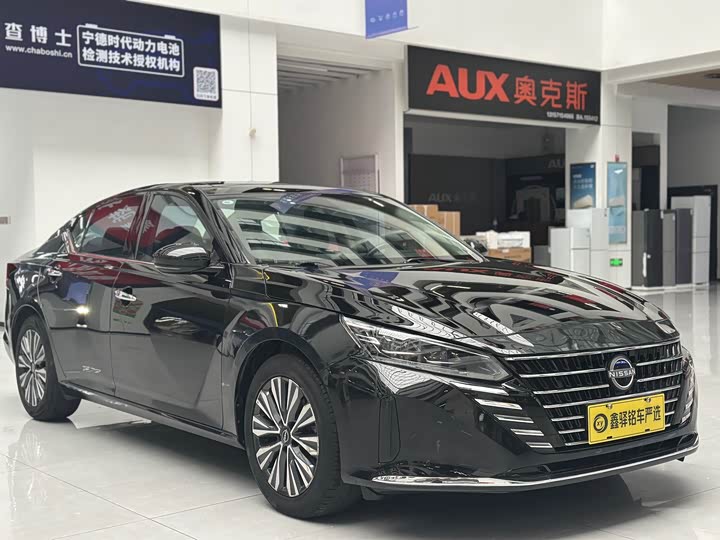 Фото 3 - Nissan Teana