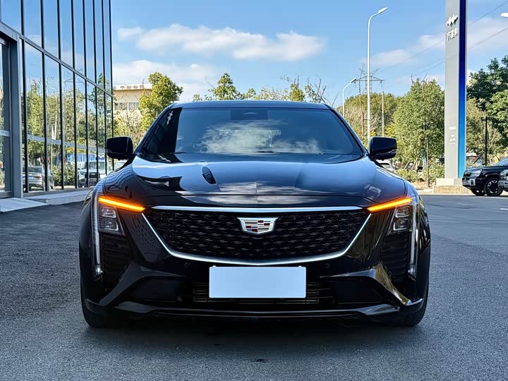 Фото 2 - Cadillac CT5