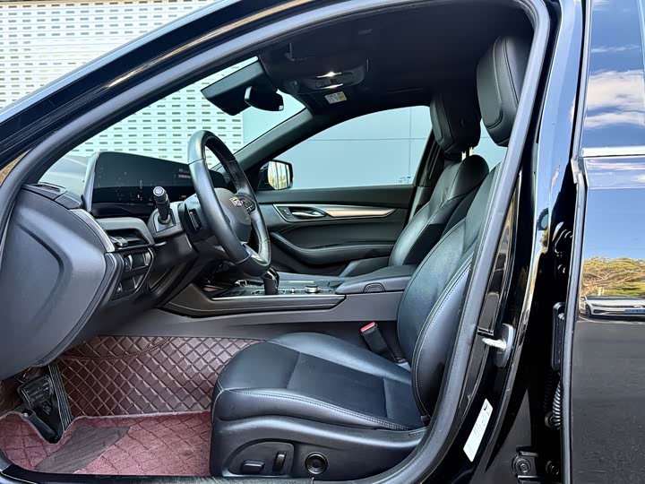 Фото 6 - Cadillac CT5