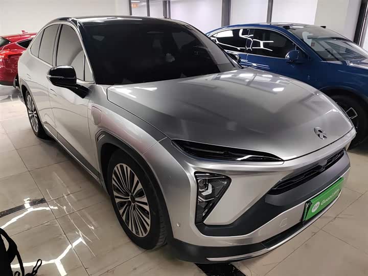 Фото 4 - Nio EC6