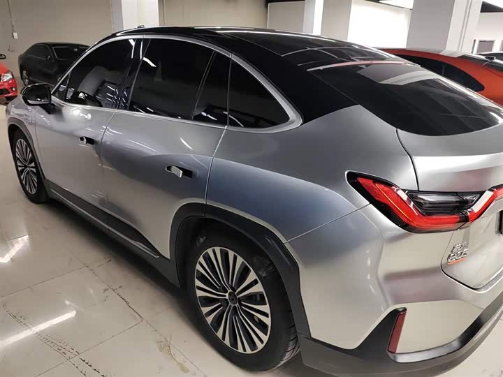 Фото 5 - Nio EC6