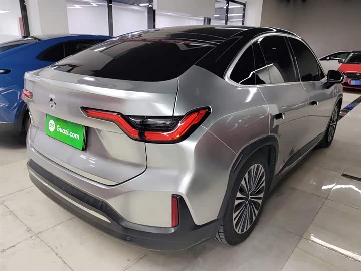 Фото 7 - Nio EC6