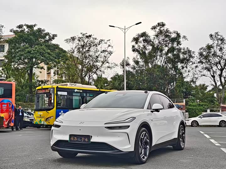 Фото 1 - Nio Onvo L60