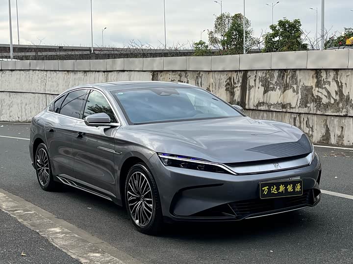 Фото 3 - BYD Han