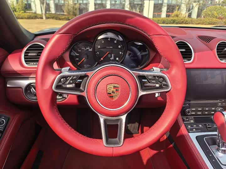 Фото 9 - Porsche 718