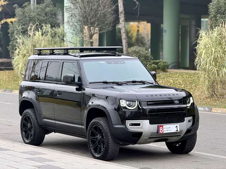 Фото 3 - Land Rover Defender