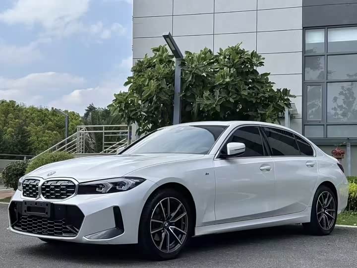 Фото 2 - BMW 3 Series