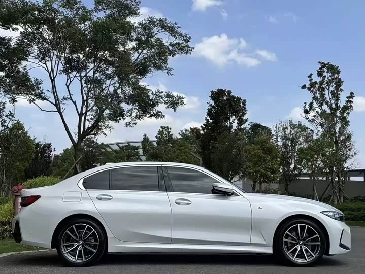 Фото 4 - BMW 3 Series