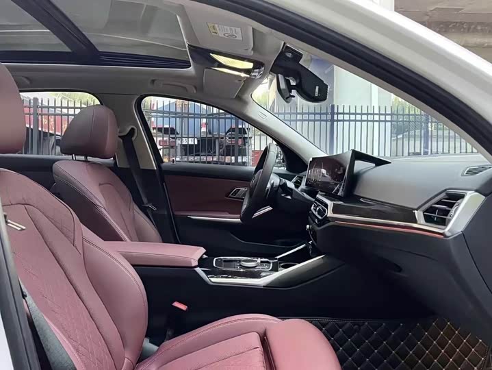 Фото 7 - BMW 3 Series