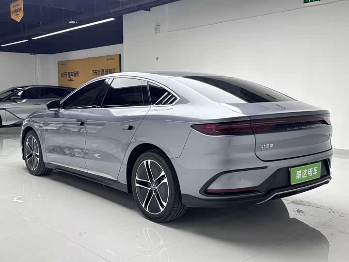 Фото 4 - BYD Han