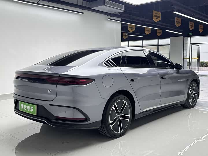 Фото 7 - BYD Han