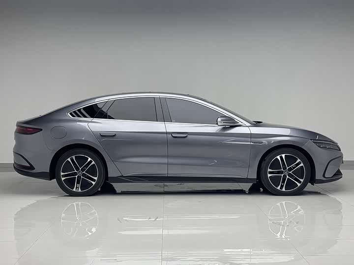 Фото 8 - BYD Han