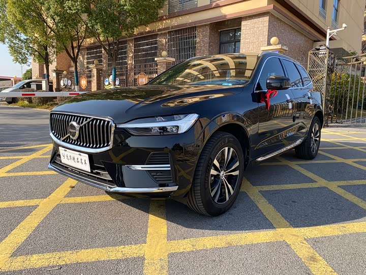 Фото 1 - Volvo XC60