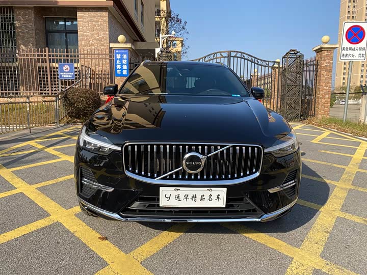 Фото 2 - Volvo XC60