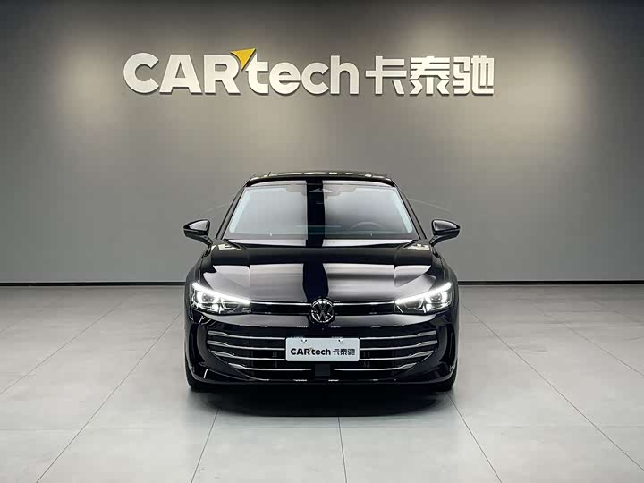 Фото 2 - Volkswagen Passat