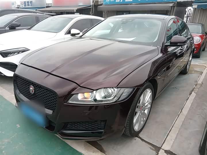 Фото 2 - Jaguar XF L
