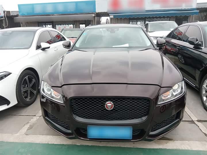 Фото 3 - Jaguar XF L