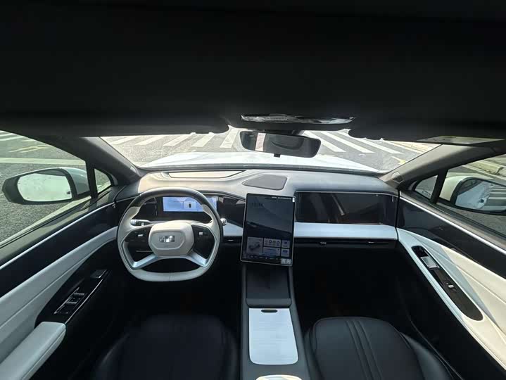 Фото 6 - Geely Galaxy L7