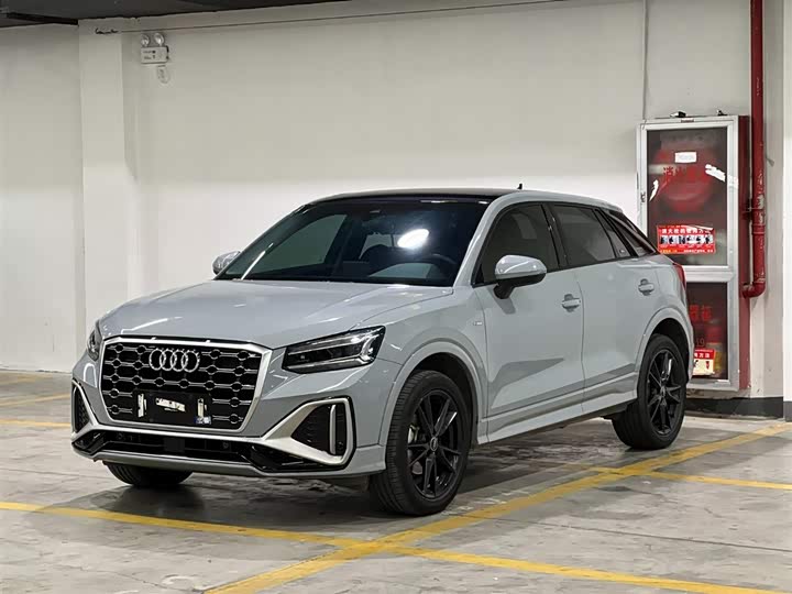 Фото 1 - Audi Q2L