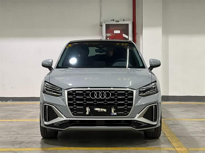 Фото 2 - Audi Q2L