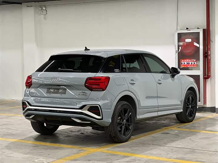 Фото 5 - Audi Q2L