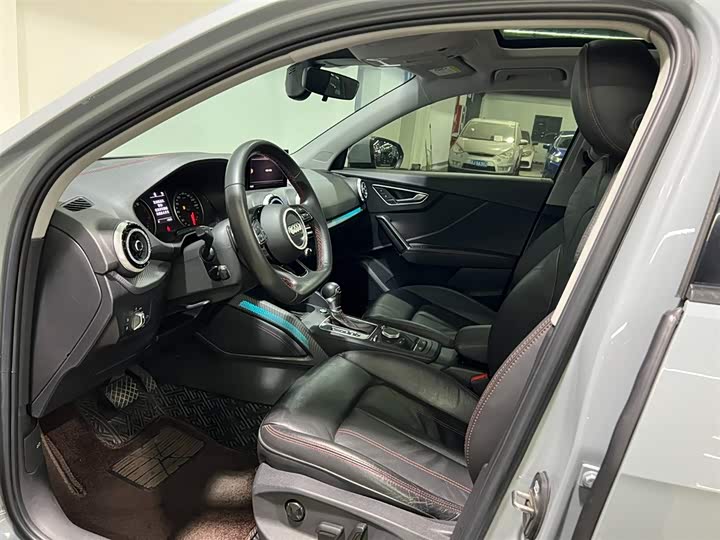 Фото 9 - Audi Q2L