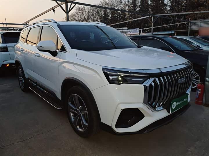 Фото 4 - Geely Okavango L