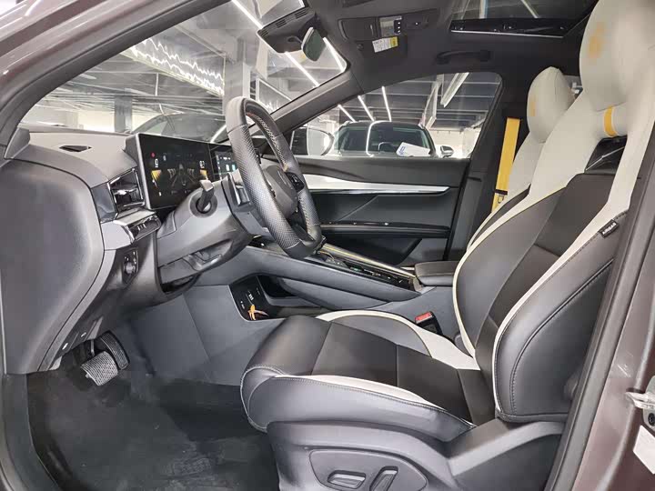 Фото 5 - MG Motor 5 Scorpio