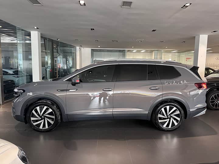 Фото 4 - Volkswagen Talagon