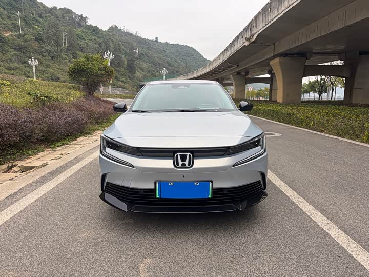 Фото 7 - Honda e:NP2