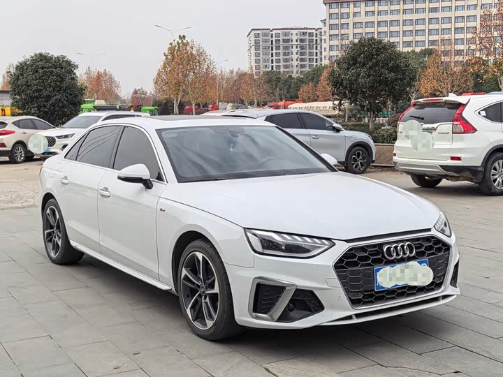 Фото 3 - Audi A4L