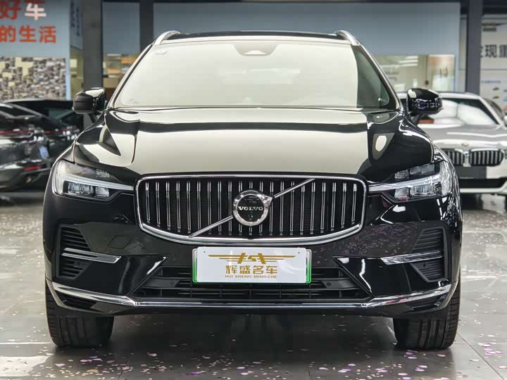 Фото 3 - Volvo XC60 Hybrid