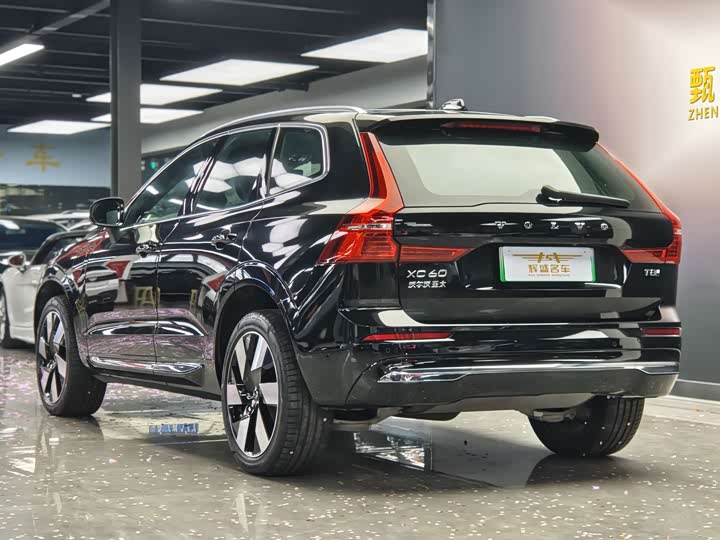 Фото 5 - Volvo XC60 Hybrid