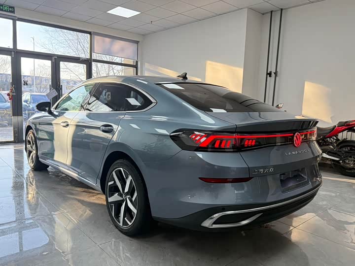 Фото 6 - Volkswagen Lamando L