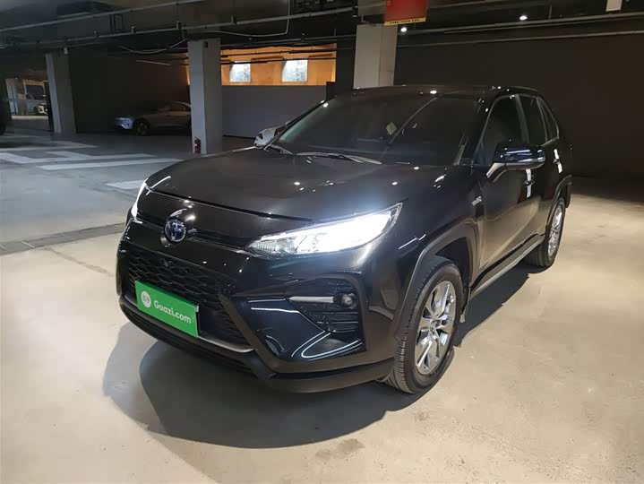 Фото 1 - Toyota Wildlander