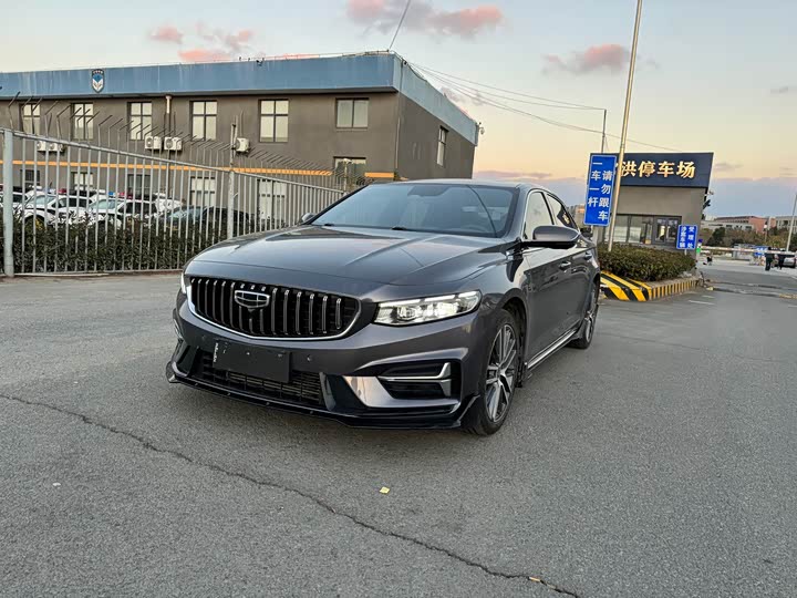 Фото 1 - Geely Preface