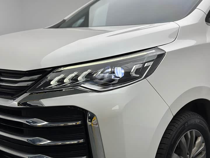 Фото 8 - Maxus G50