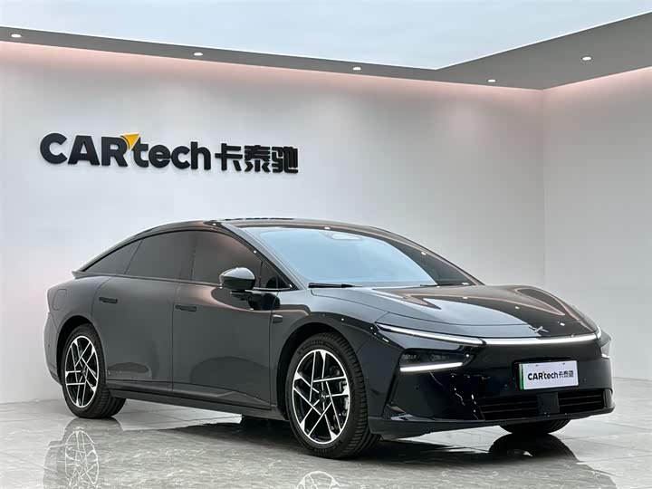 Фото 6 - XPeng F57